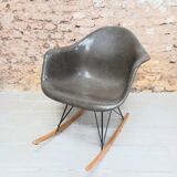 Rocking armchair RAR design Charles Eames