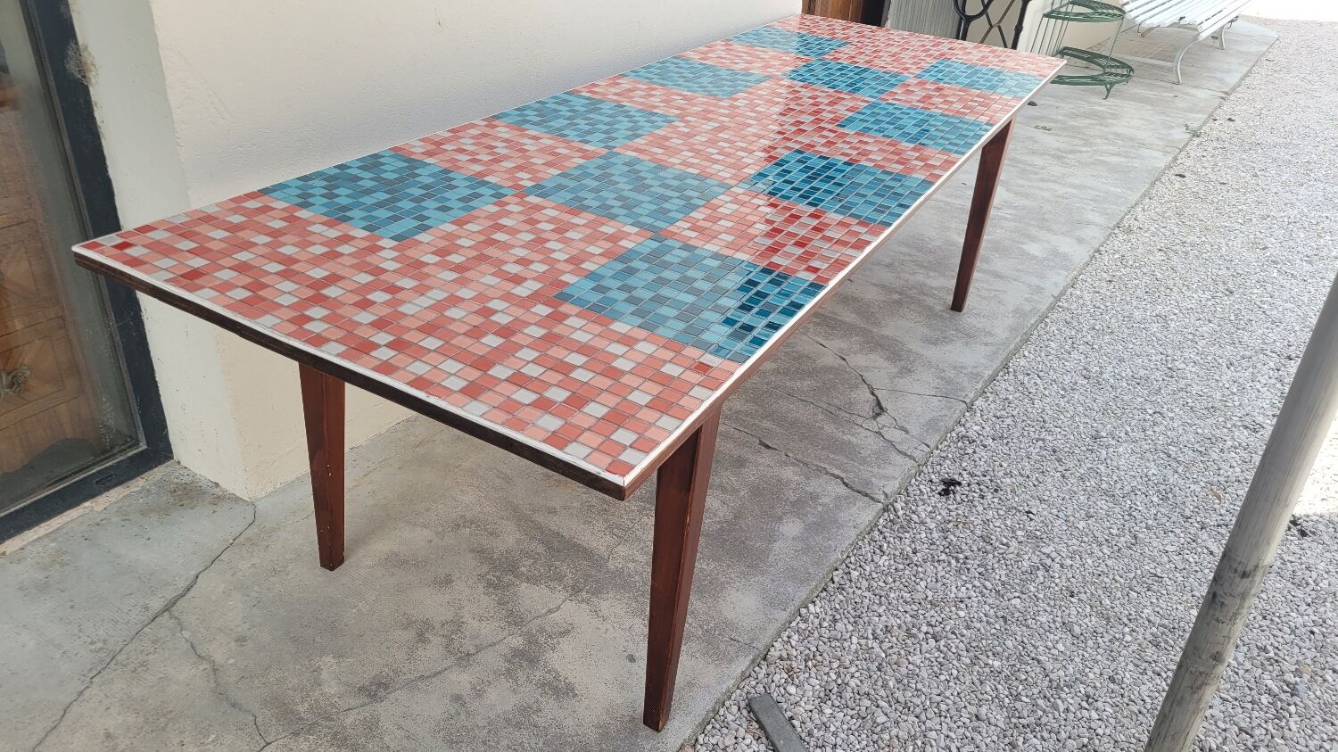 Old farmhouse table with mosaic top and tapered legs - 2m64