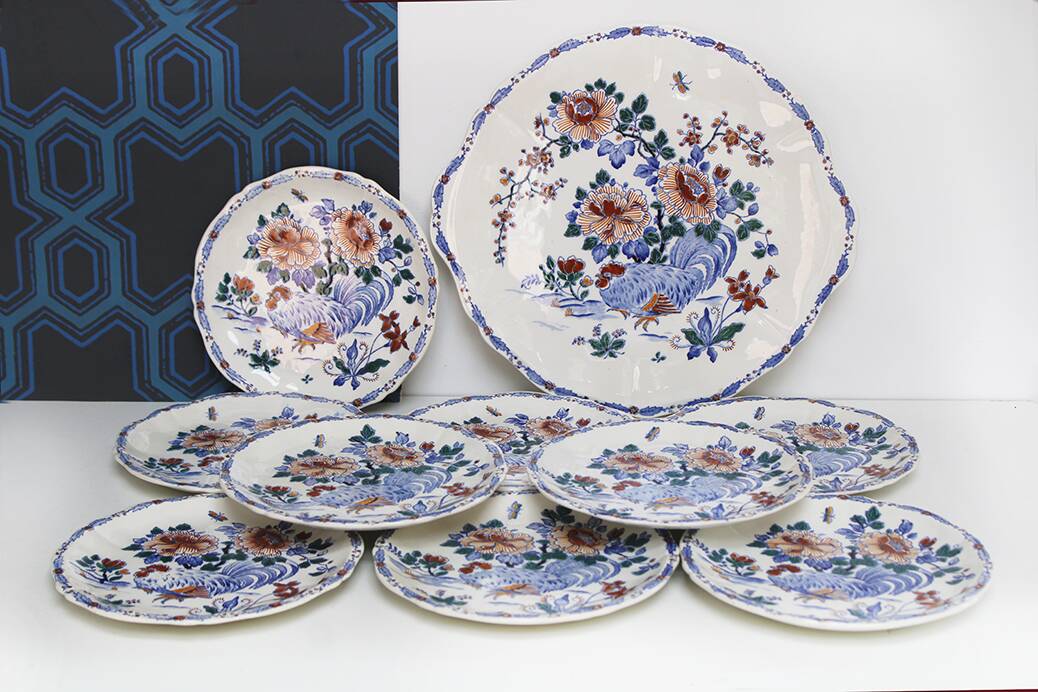 Gien tableware service with Rooster decoration.