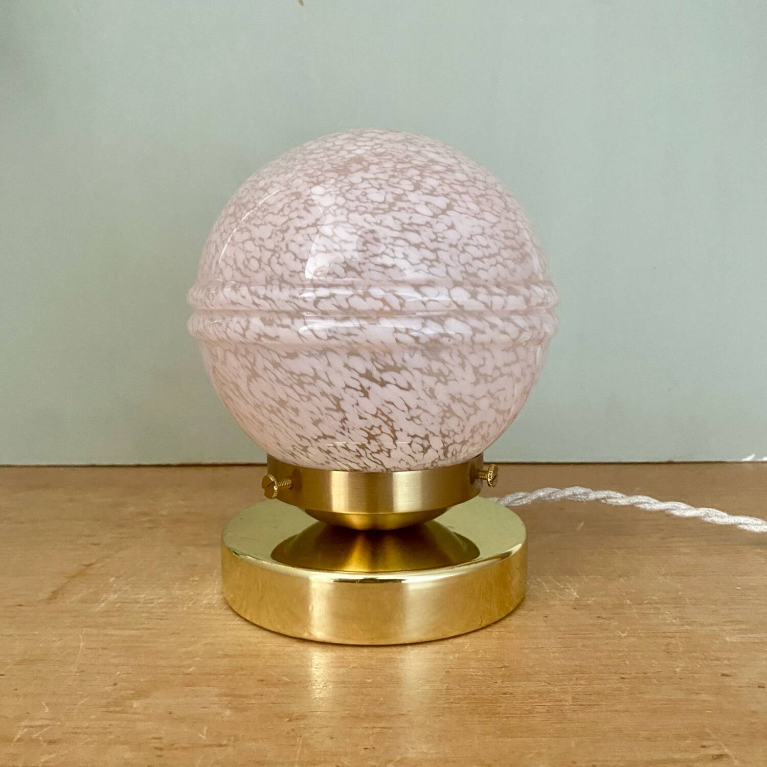 Vintage globe table lamp in pink Clichy glass