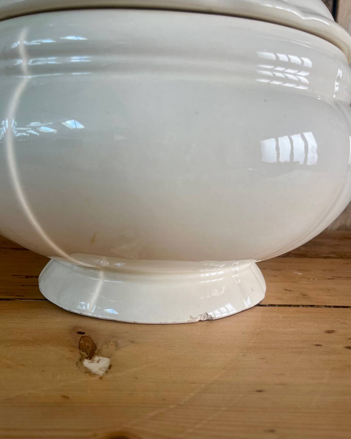 White iron earth soup tureen Sarreguemines