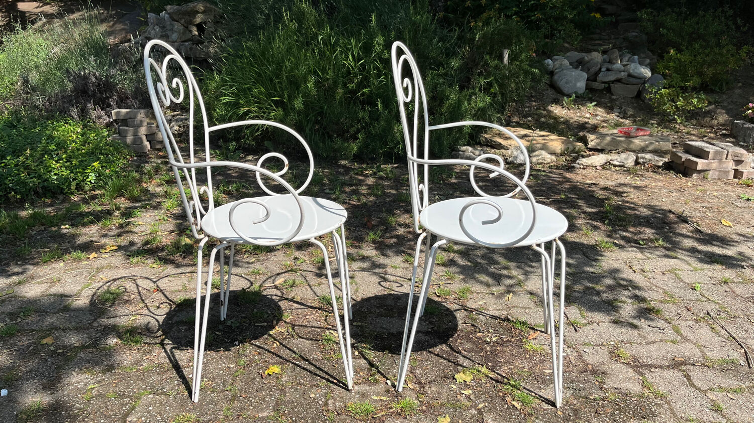 Paire de fauteuils de jardin métal vintage