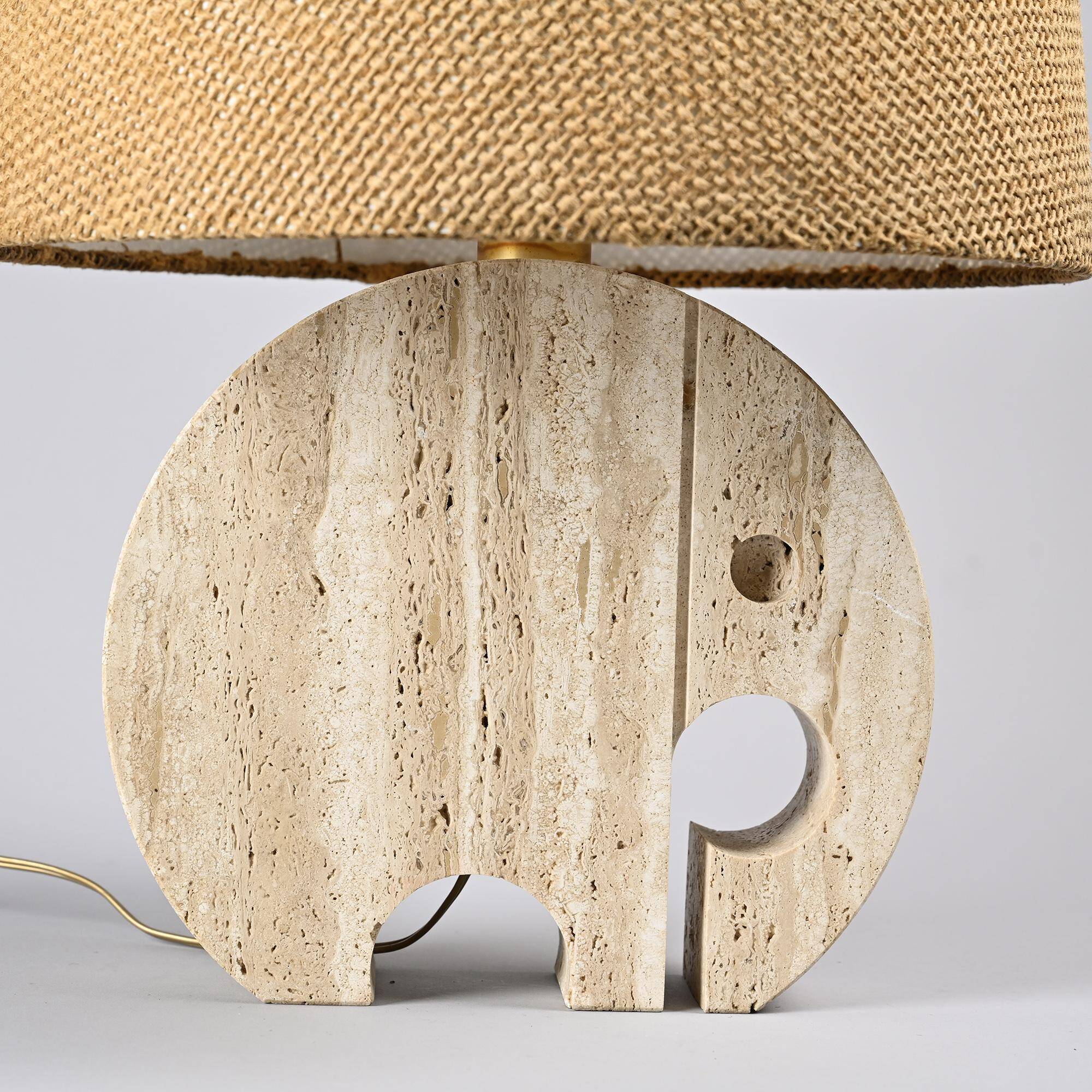 Paire de lampes de table "Éléphant" en travertin par Fratelli Mannelli, vers 1970