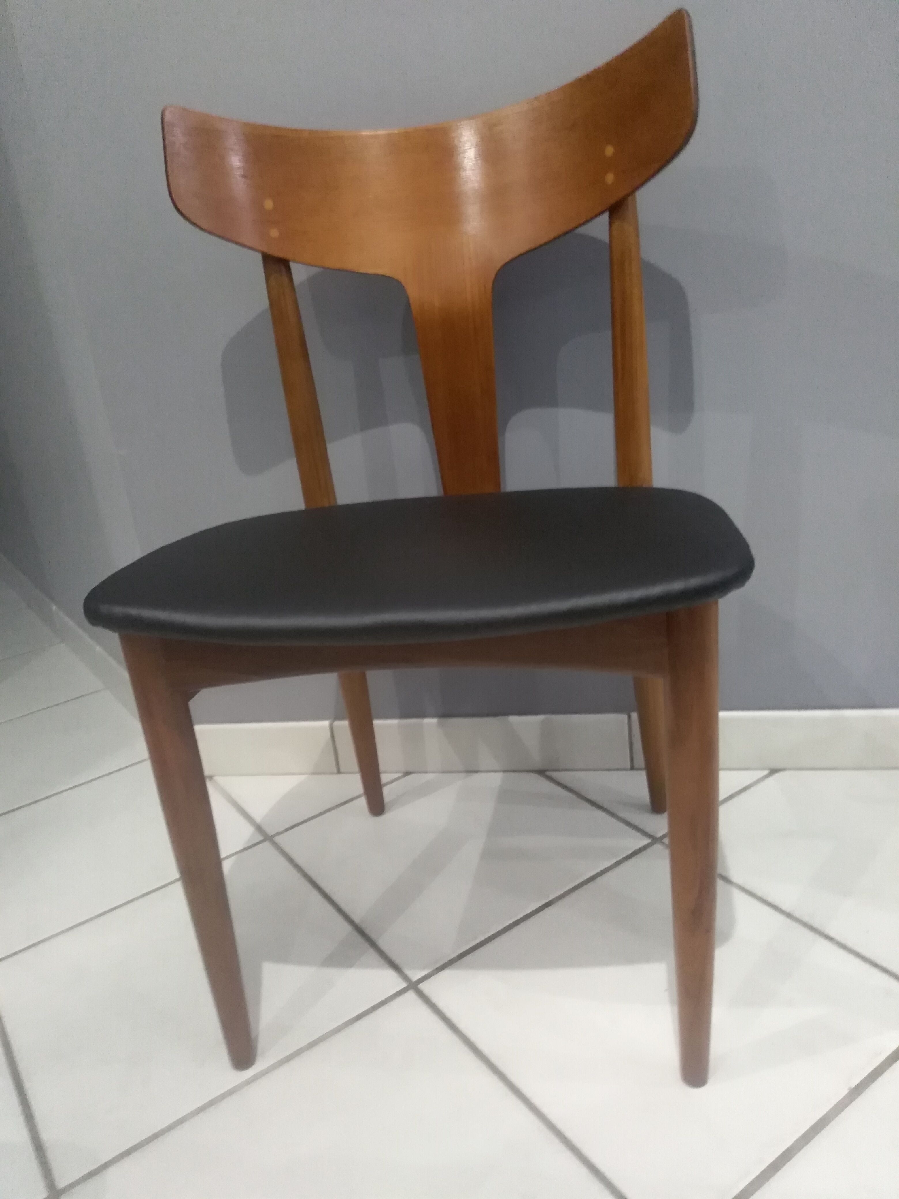 Suite of 6 scandinavian chairs teck Samcom Denmark 1960