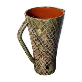 Pitcher signed Marie Madeleine Jolly