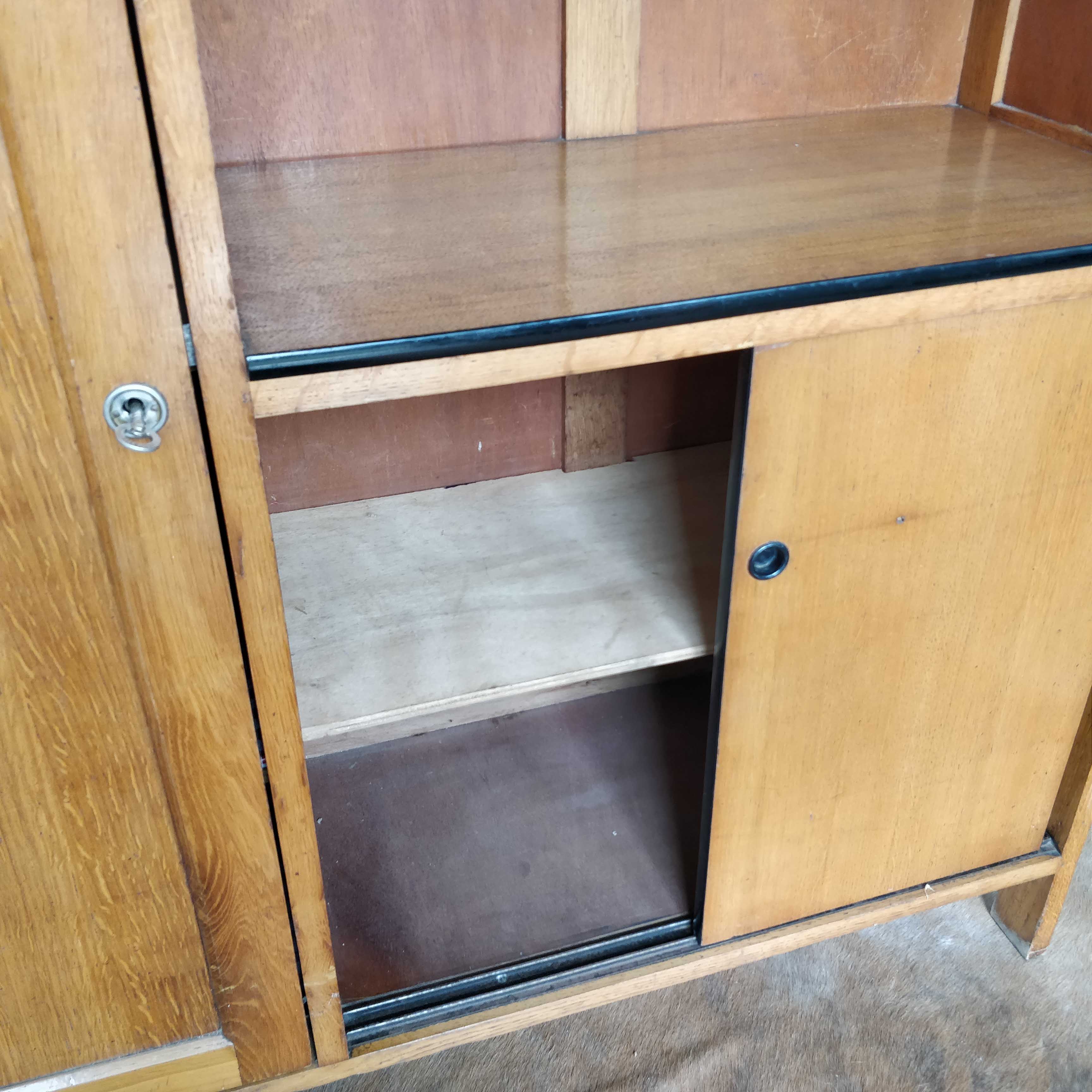 Vintage buffet 50/60