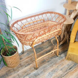 Couffin on foot in vintage rattan 50s