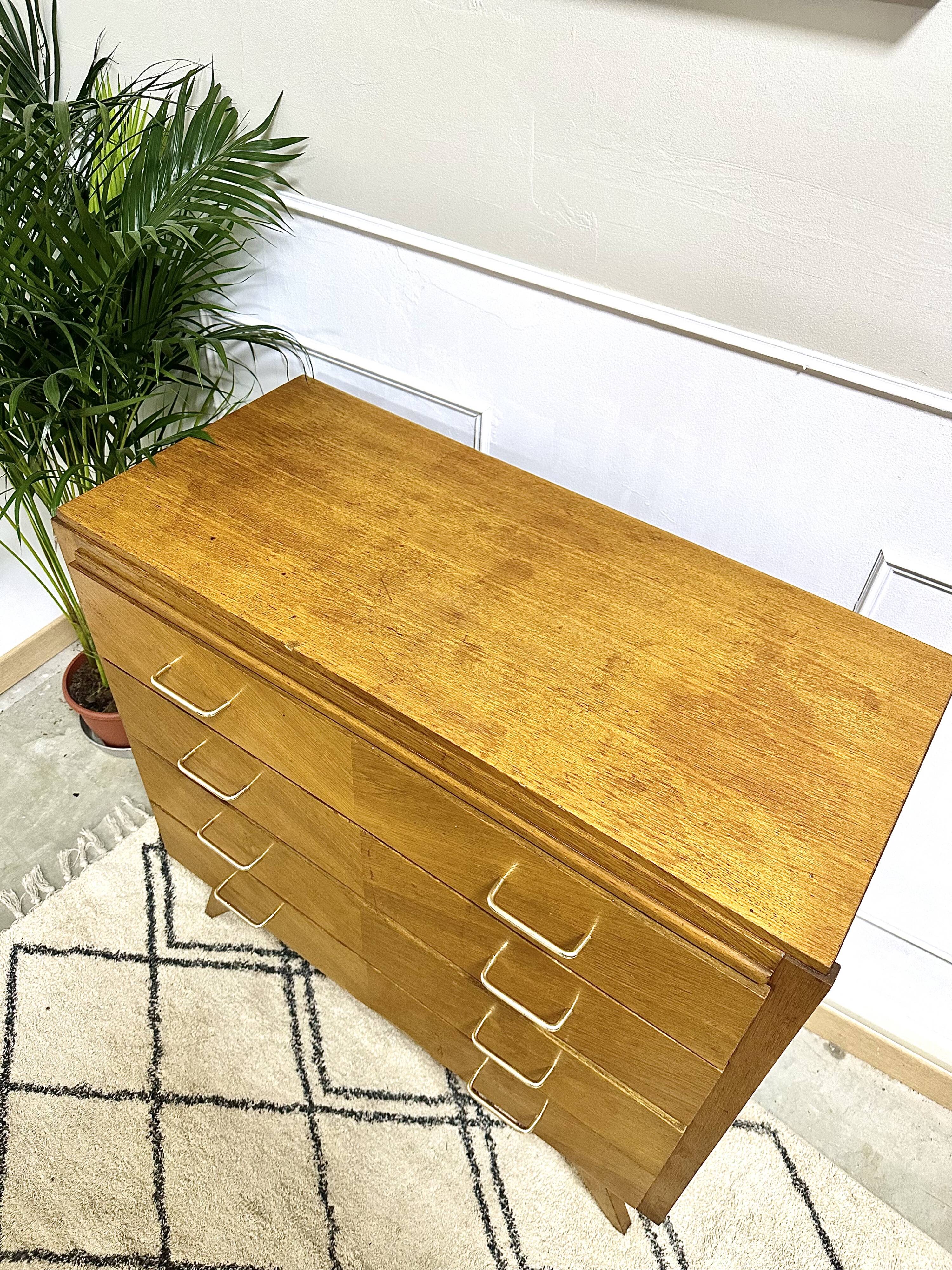 Vintage chest of drawers compass feet