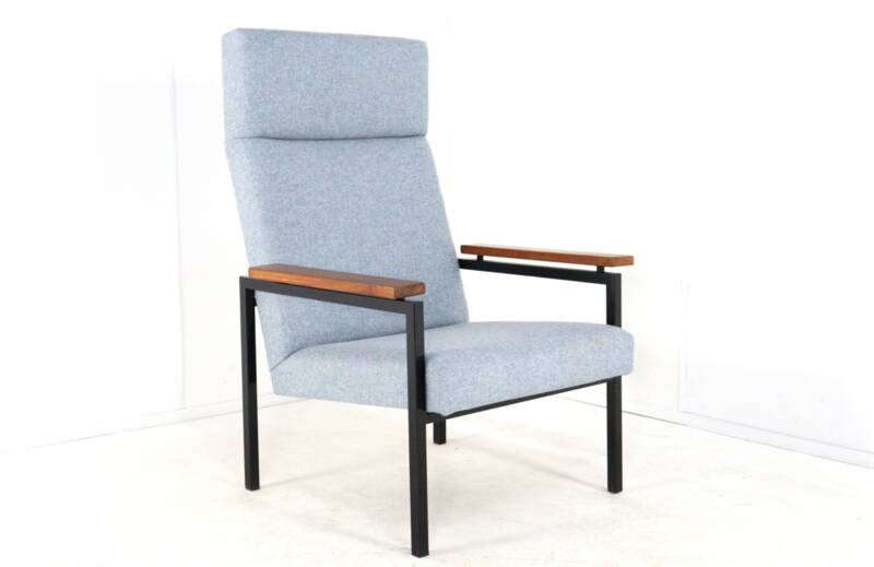 Gijs van der Sluis armchair no. 30 men's model - dutch mid century design