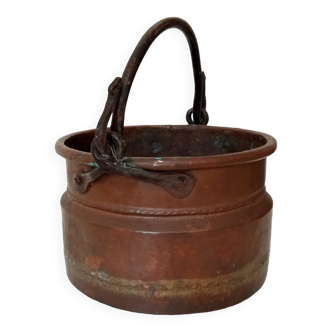 Old cauldron early twentieth century