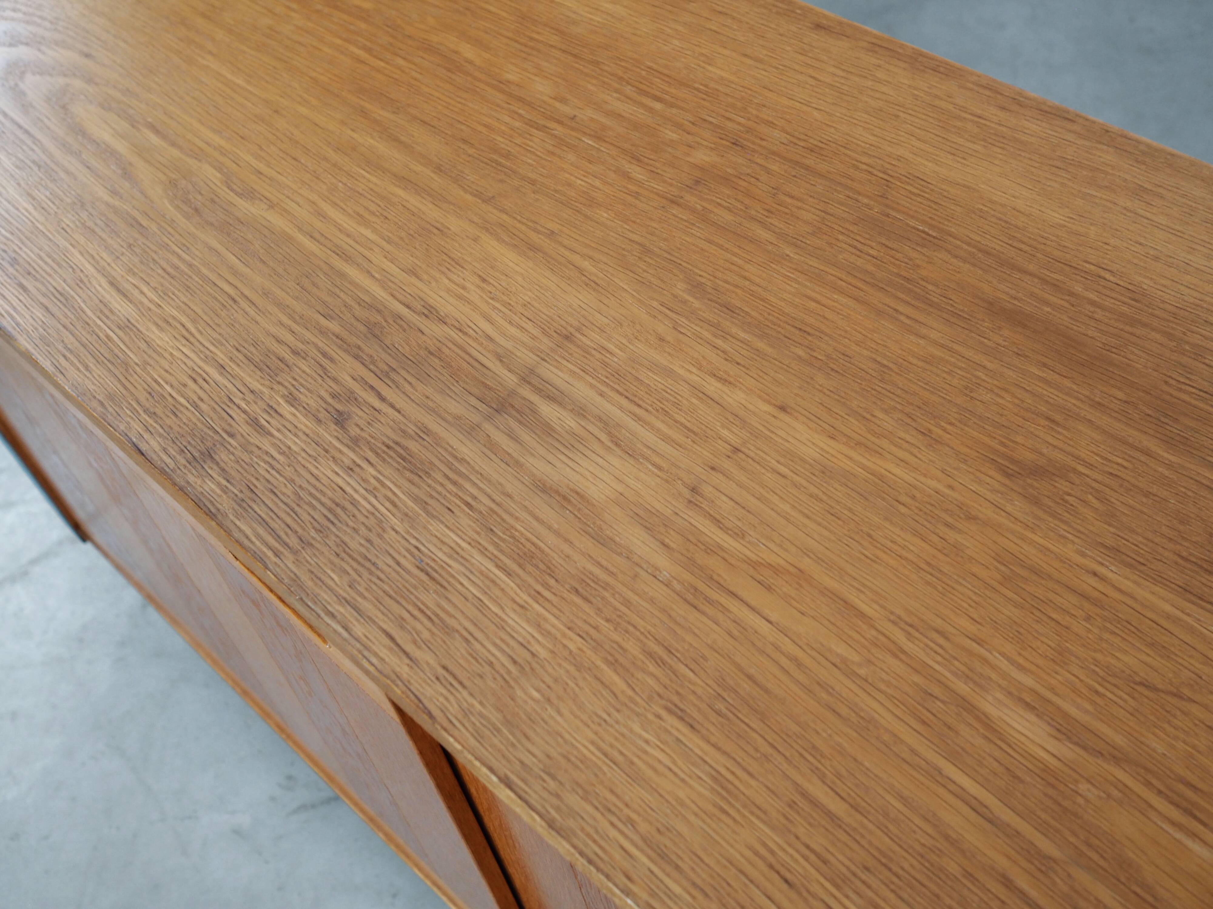 Buffet en frêne, design danois, années 1970, production : Skovby Møbelfabrik