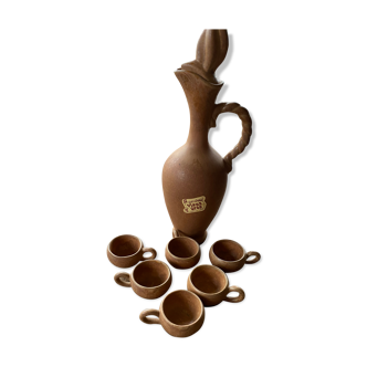 Old sandstone pitcher and its 6 cups tasting liqueur