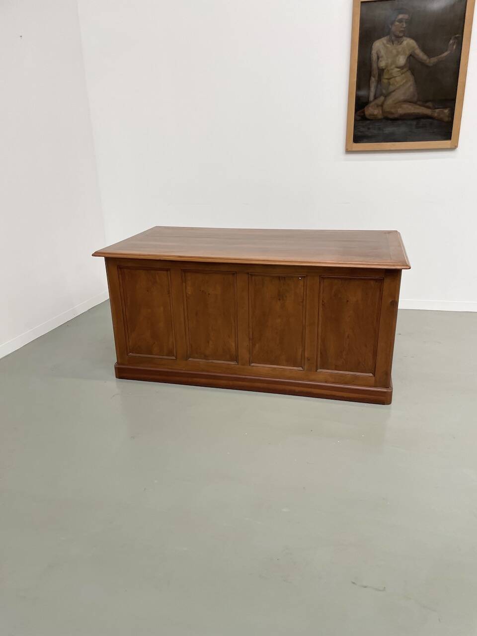 Comptoir ou bureau en noyer années 50