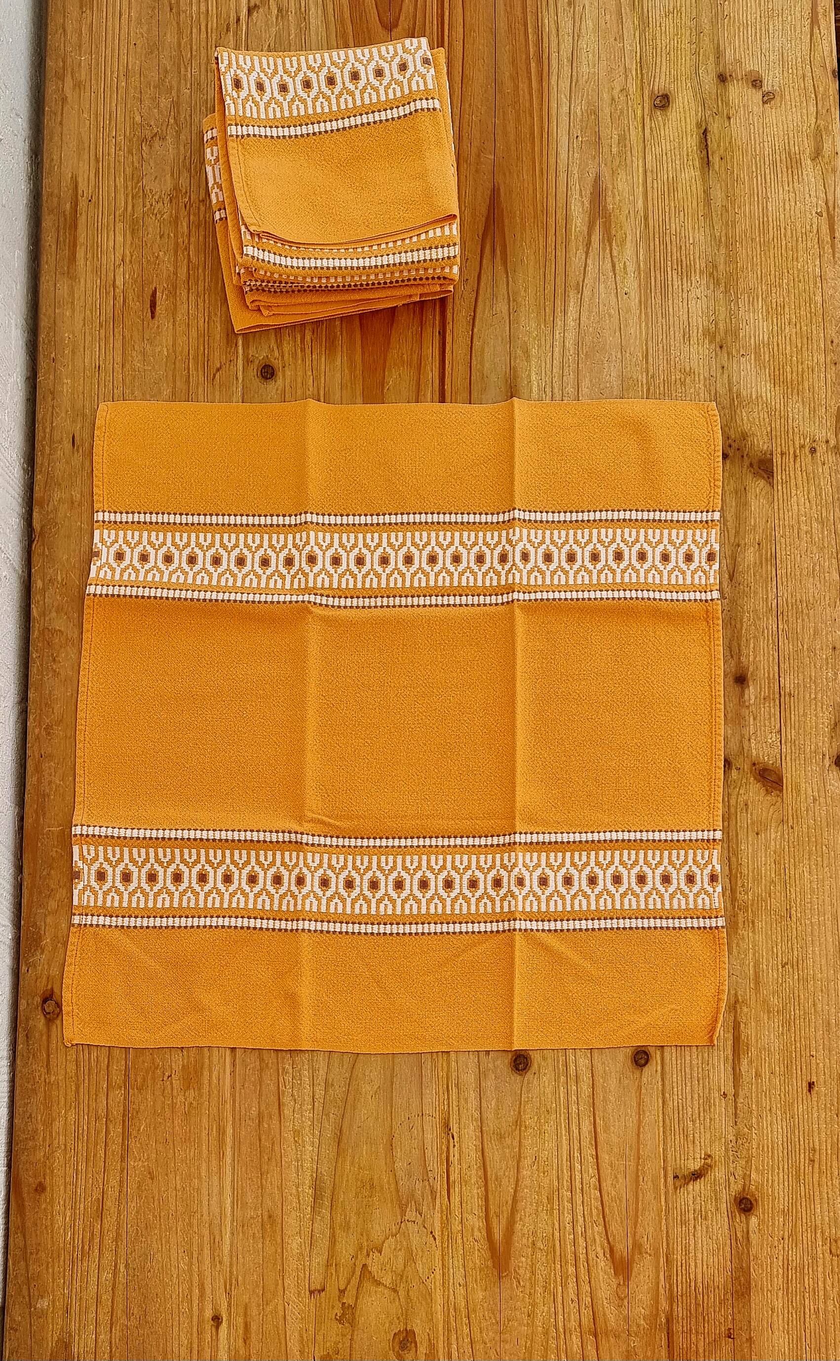 Set of 5 vintage orange napkins