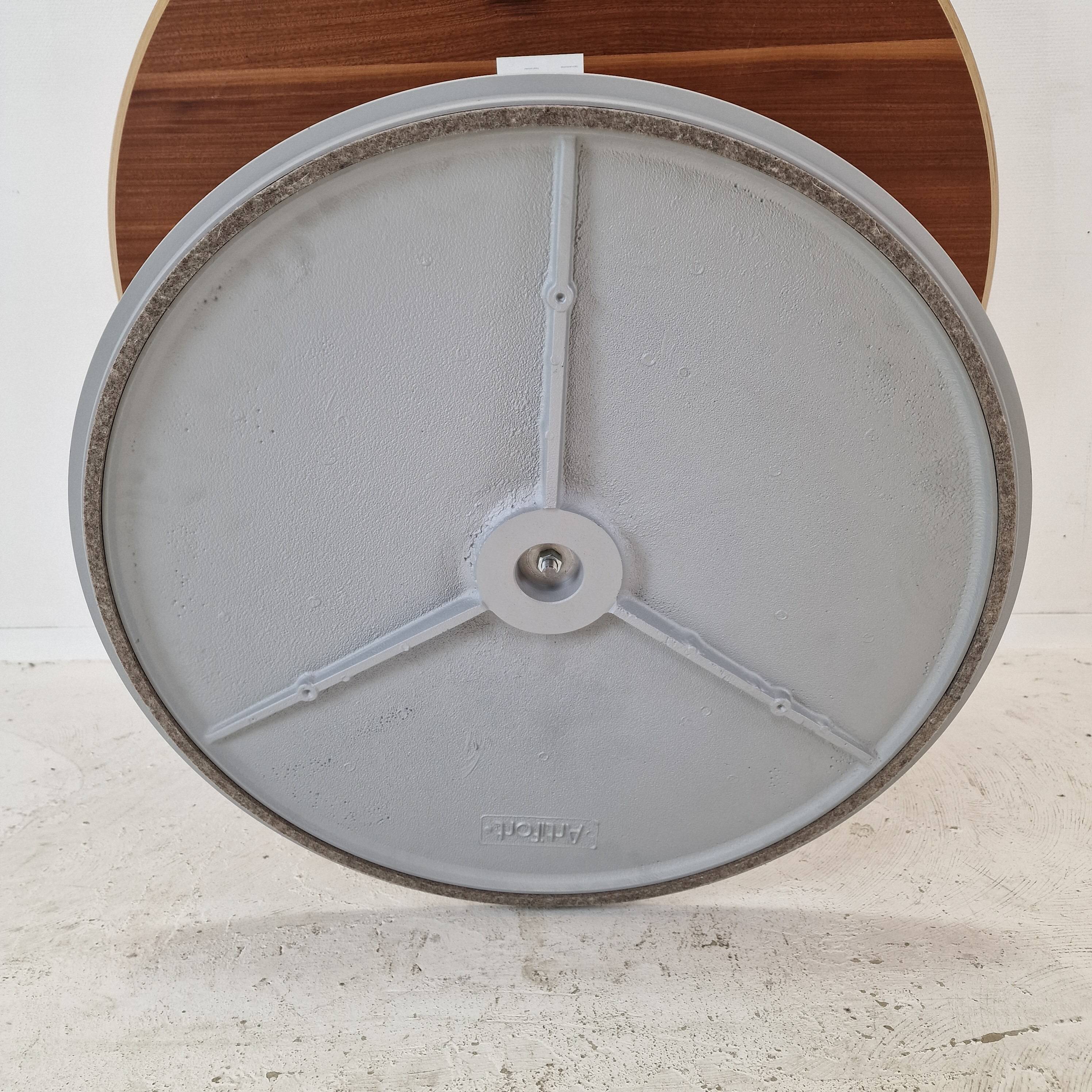 Round Dining Table by Pierre Paulin for Artifort