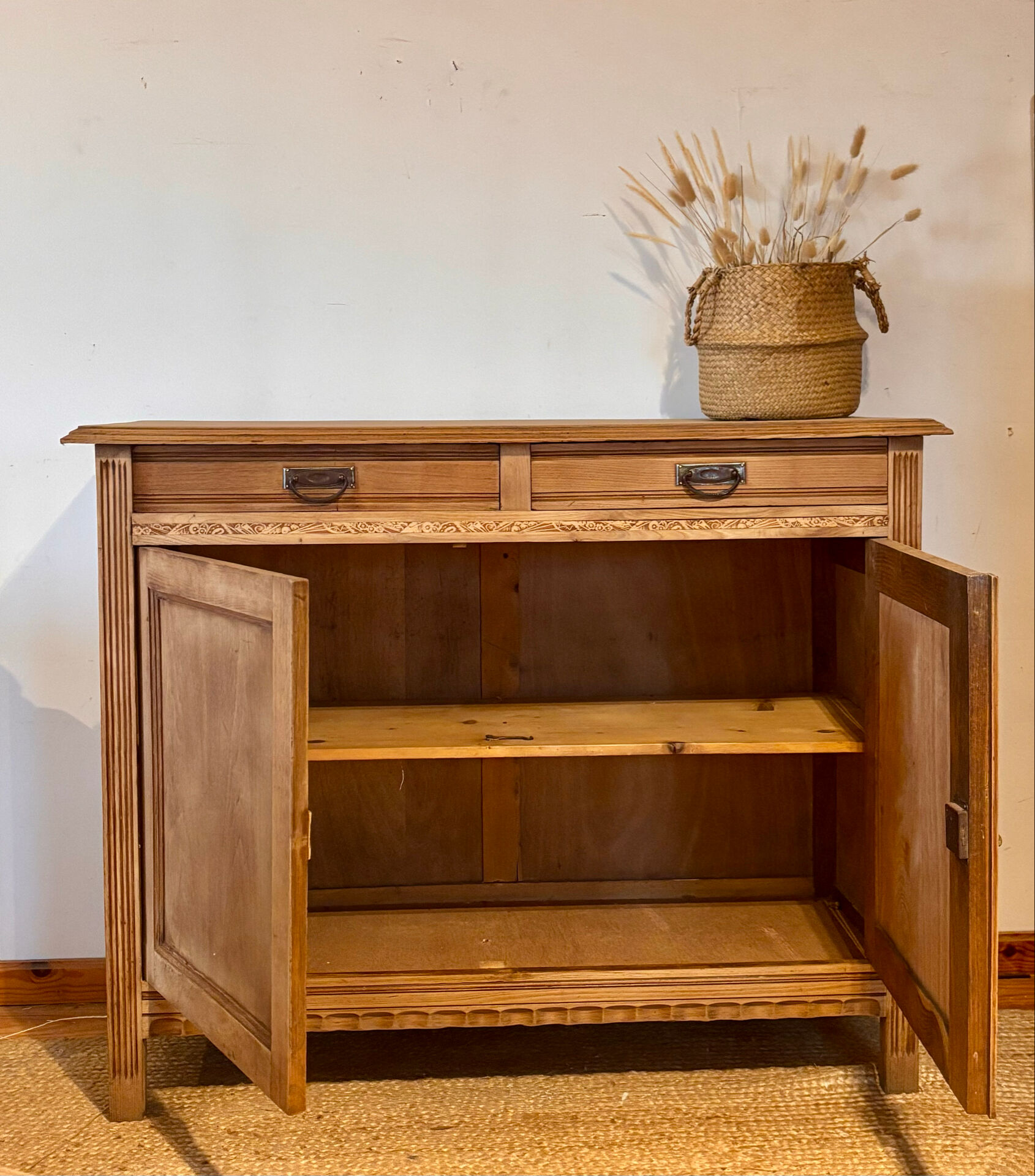 Buffet ancien en chêne brut - 2 tiroirs 