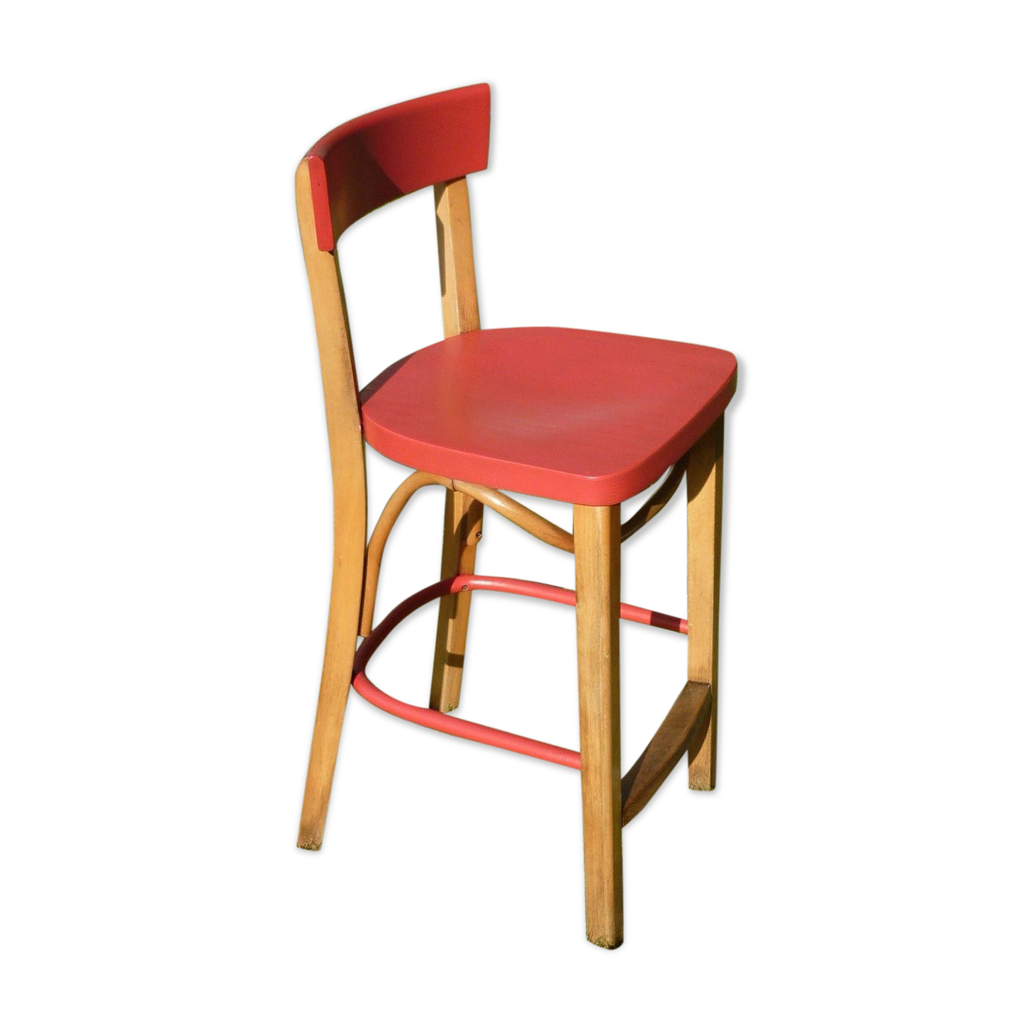 High bistro chair in natural and red wood