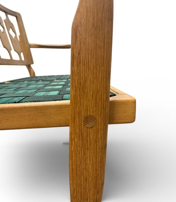 Canapé “José” en chêne massif par Guillerme & Chambron pour Votre Maison