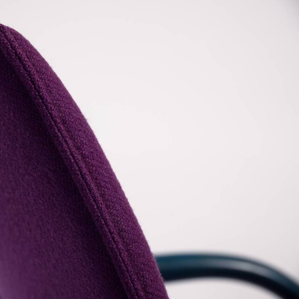 Fauteuil lounge Thonet Wulf Schneider s320 en laine violette, années 1980