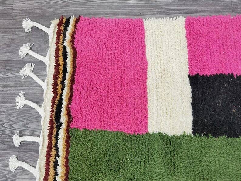 Handmade Moroccan rug 240cm x 160cm