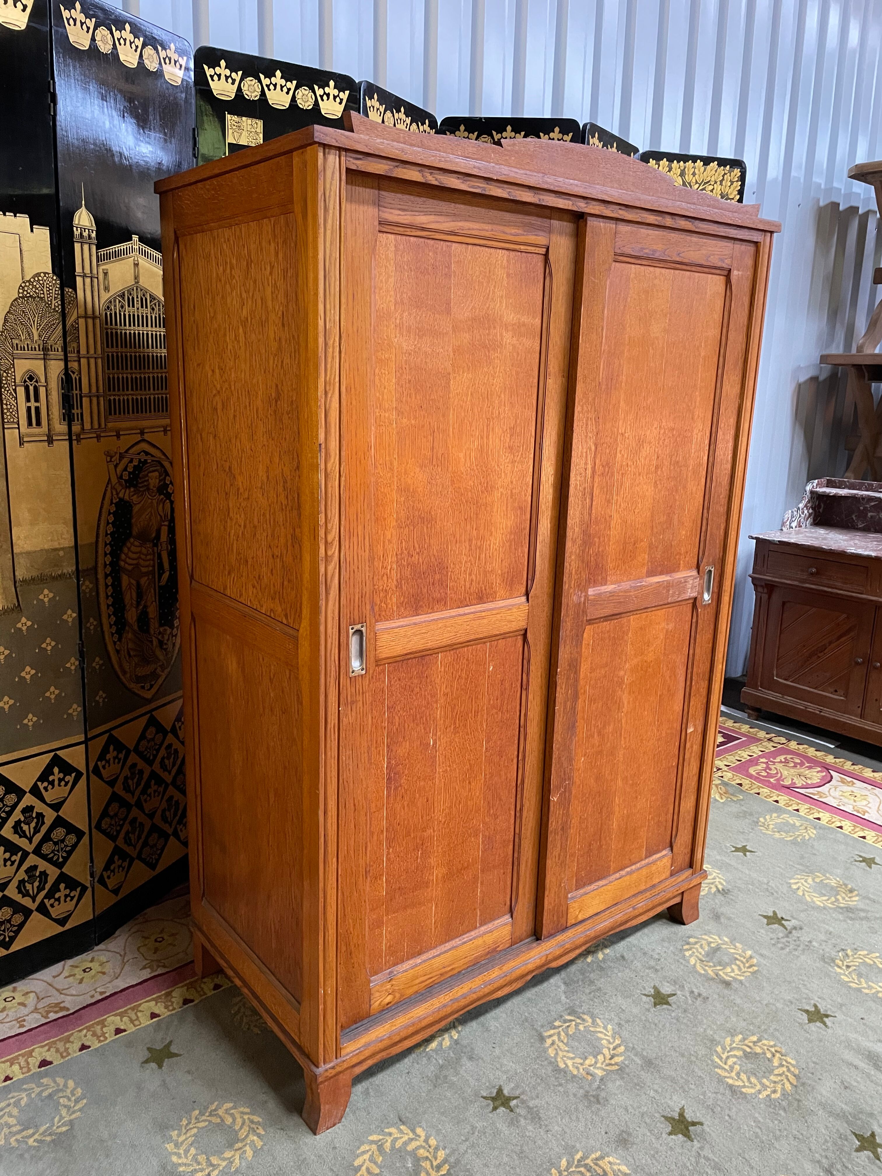 Wardrobe in solid oak Art Deco period