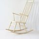 Chaise à bascule en bois écru