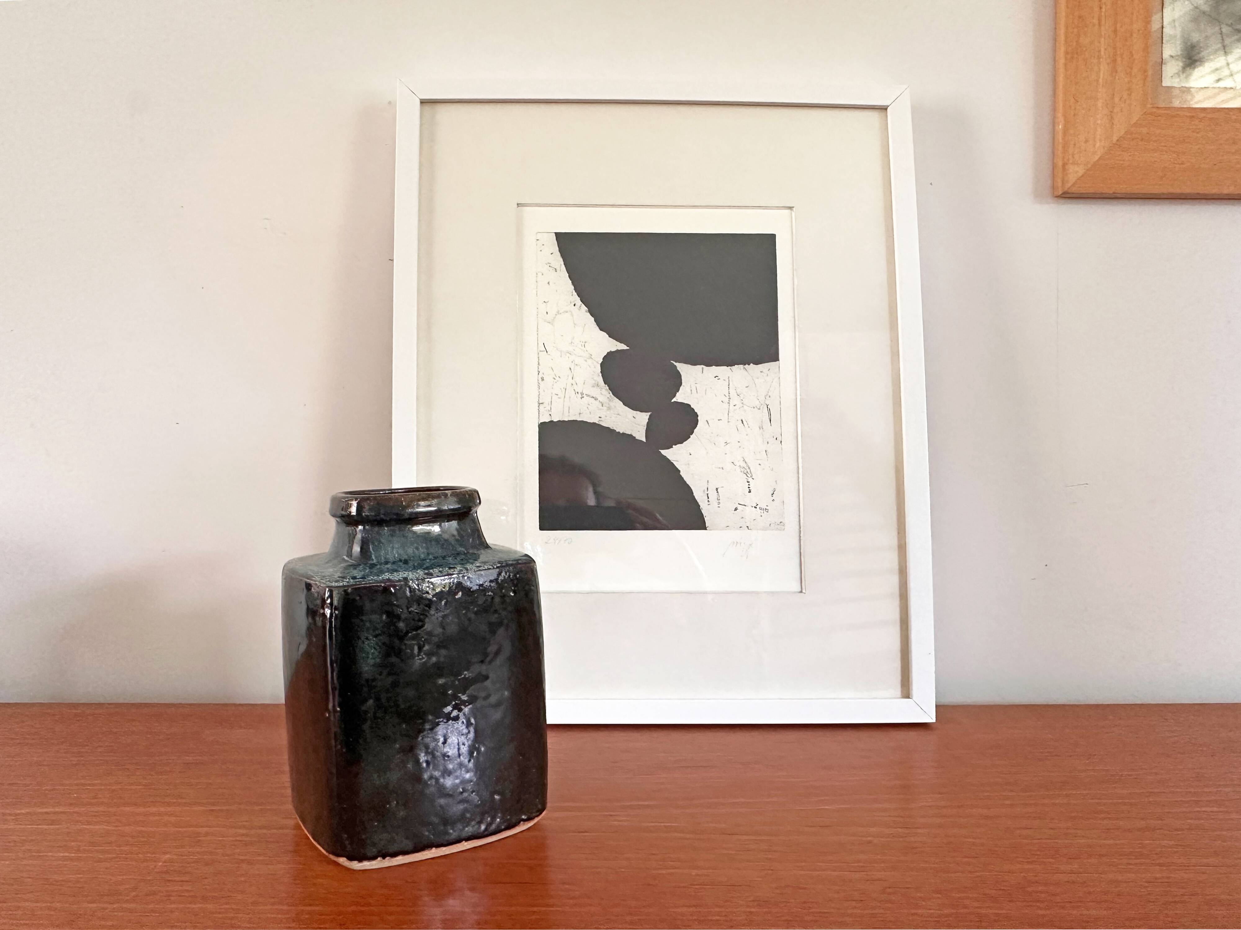 Sculptural stoneware vase by Jytte Trebbien, Denmark, 1970s