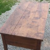 Solid oak desk from the 1930s with spindle legs