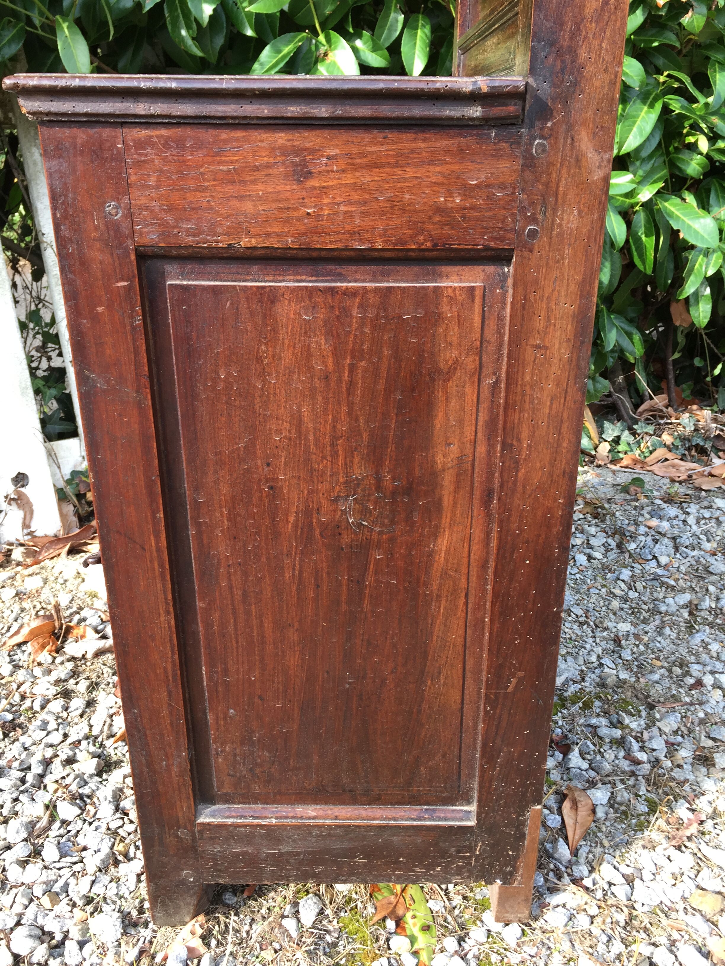 Buffet Jam oratory walnut louis XIII period