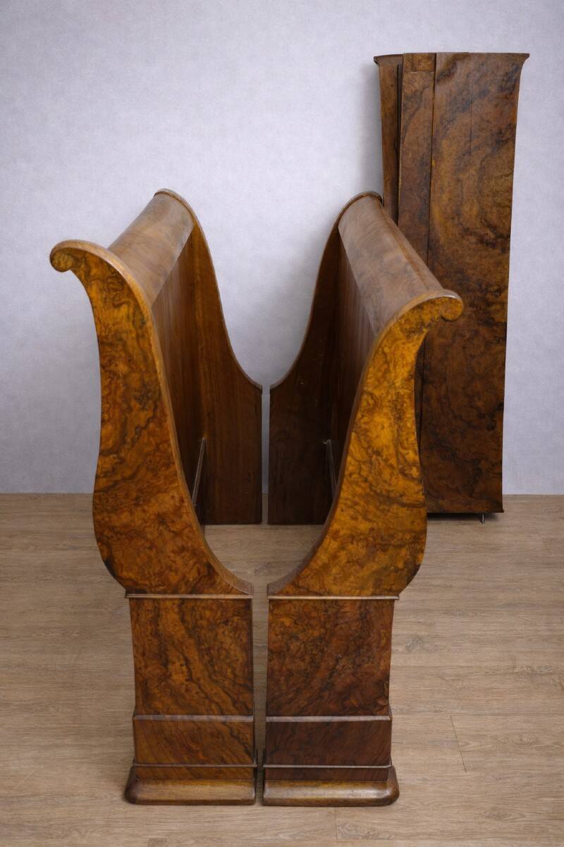 Light boat in walnut briar – Charles X period / Restoration / Louis Philippe