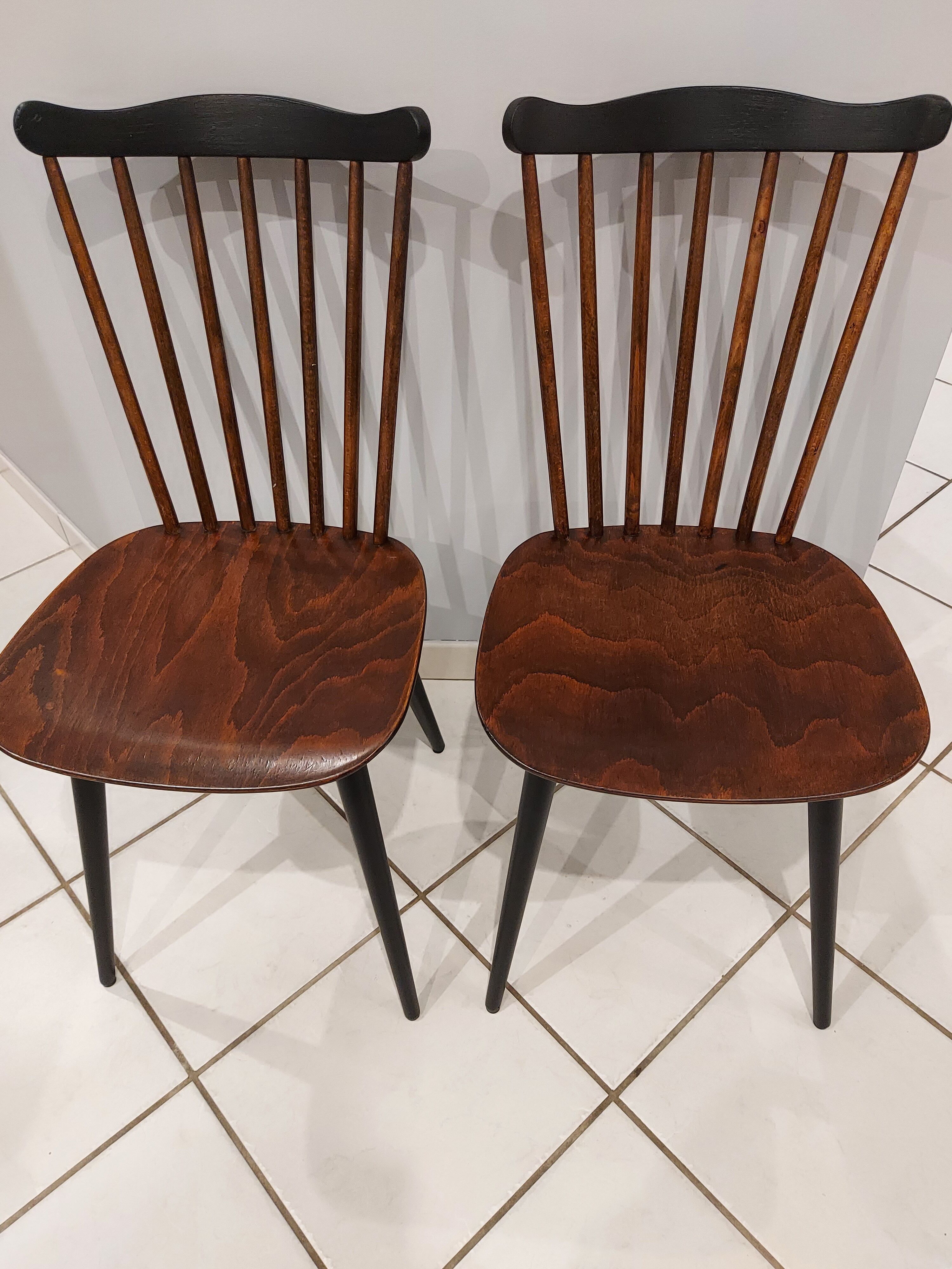 Suite of 4 chairs of bistrot Baumann vintage model Mondor and Minuet