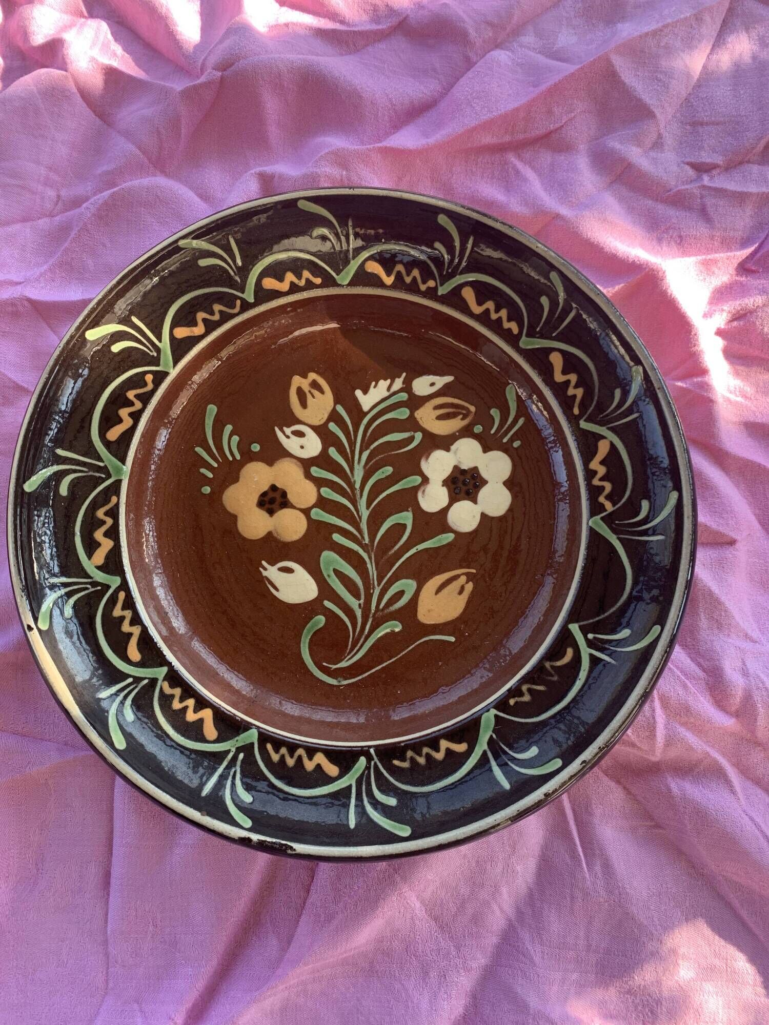 Plate in Alsatian artisanal pottery signed Henri Siegfried soufflenheim vintage