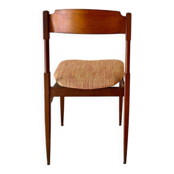 6 walnut chairs, Model 104, by Gianfranco Frattini for Cassina, Italy, 1960s.