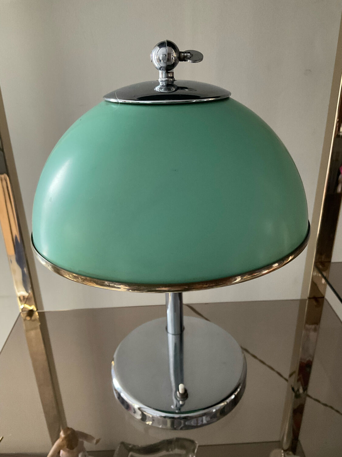 Bauhaus hinged lamp in backelite from the 30s-40s