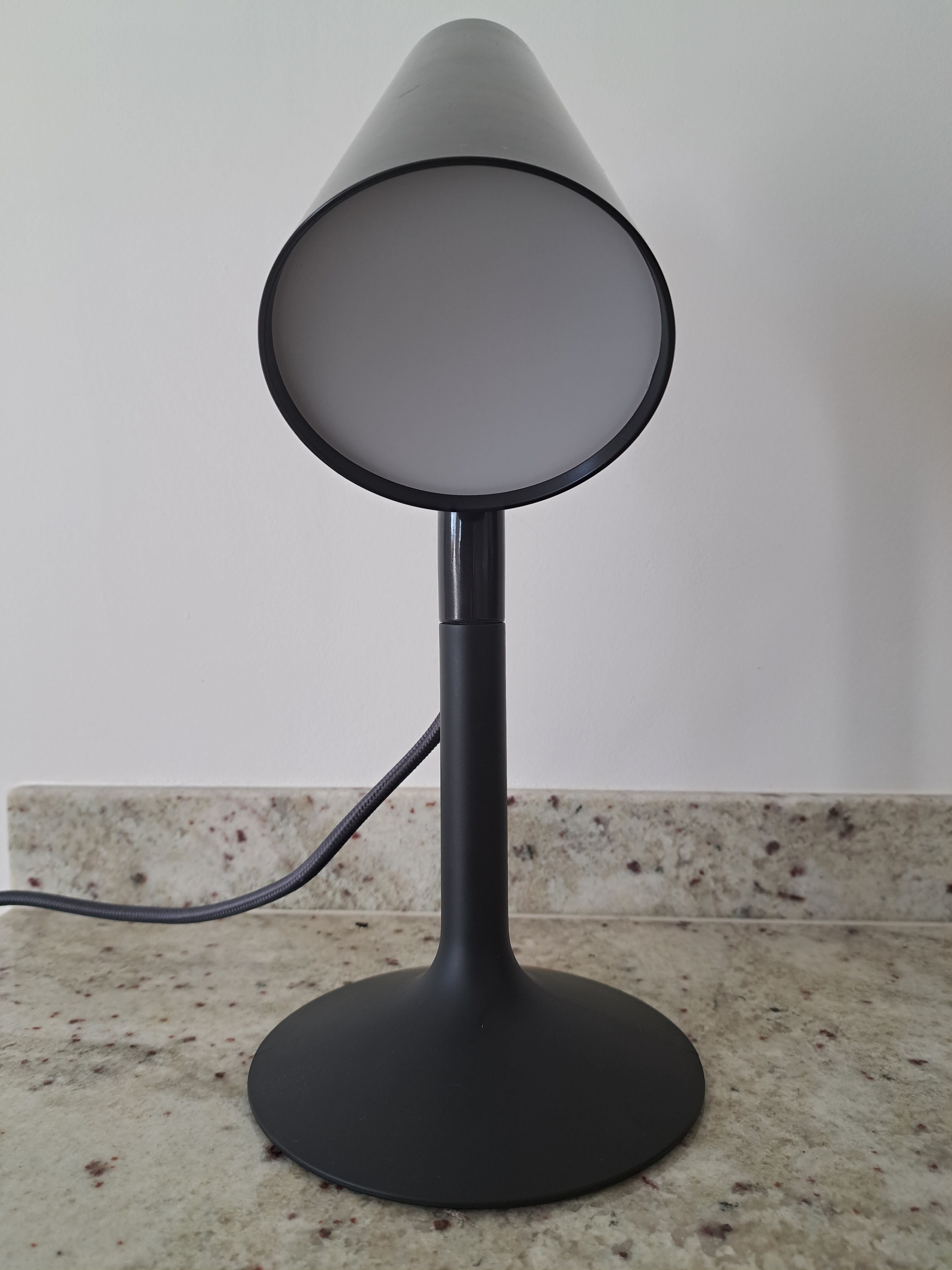 2 Piculet table lamps