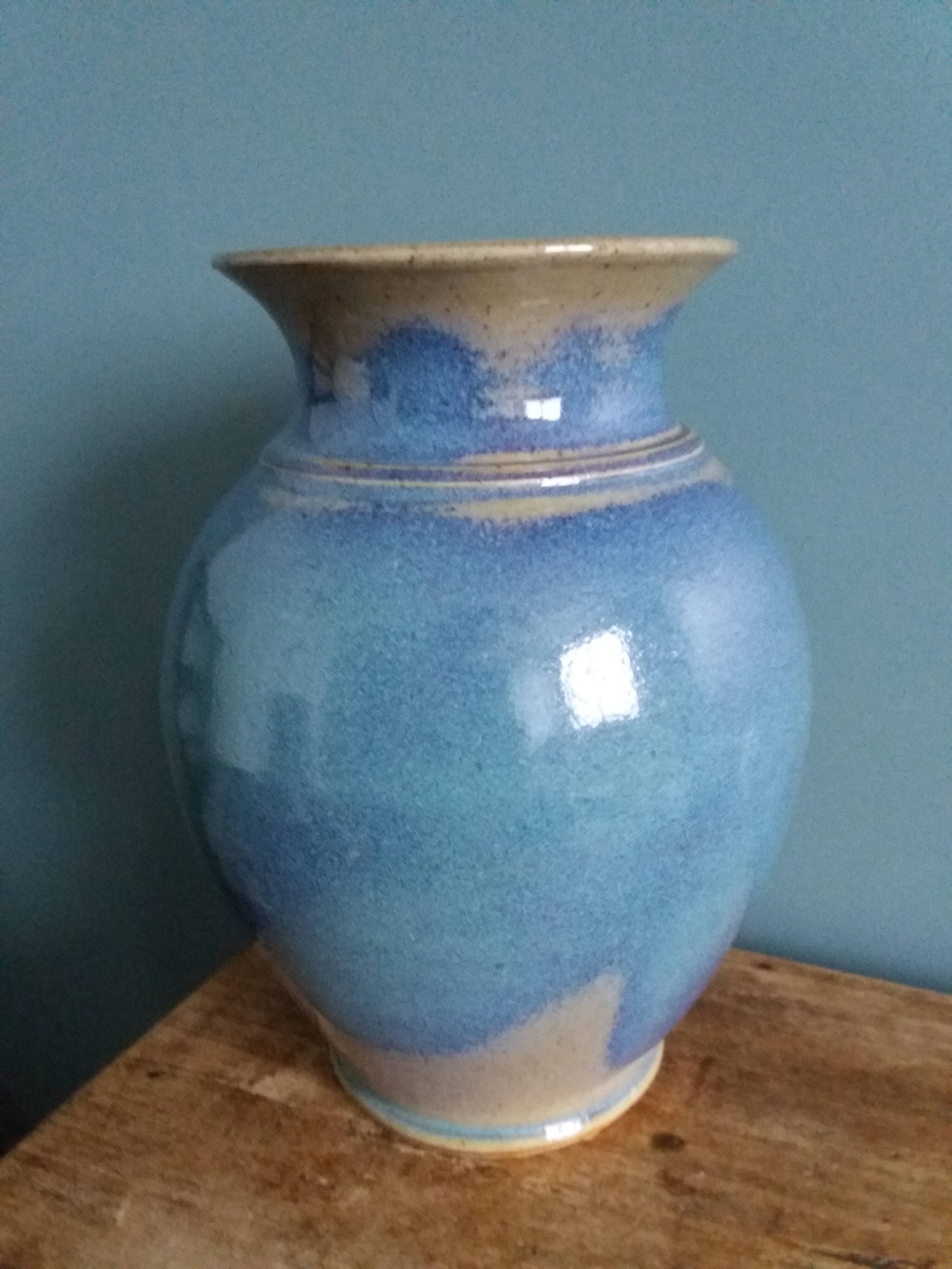 Vase signed GRM Guy-Roland Marcy?