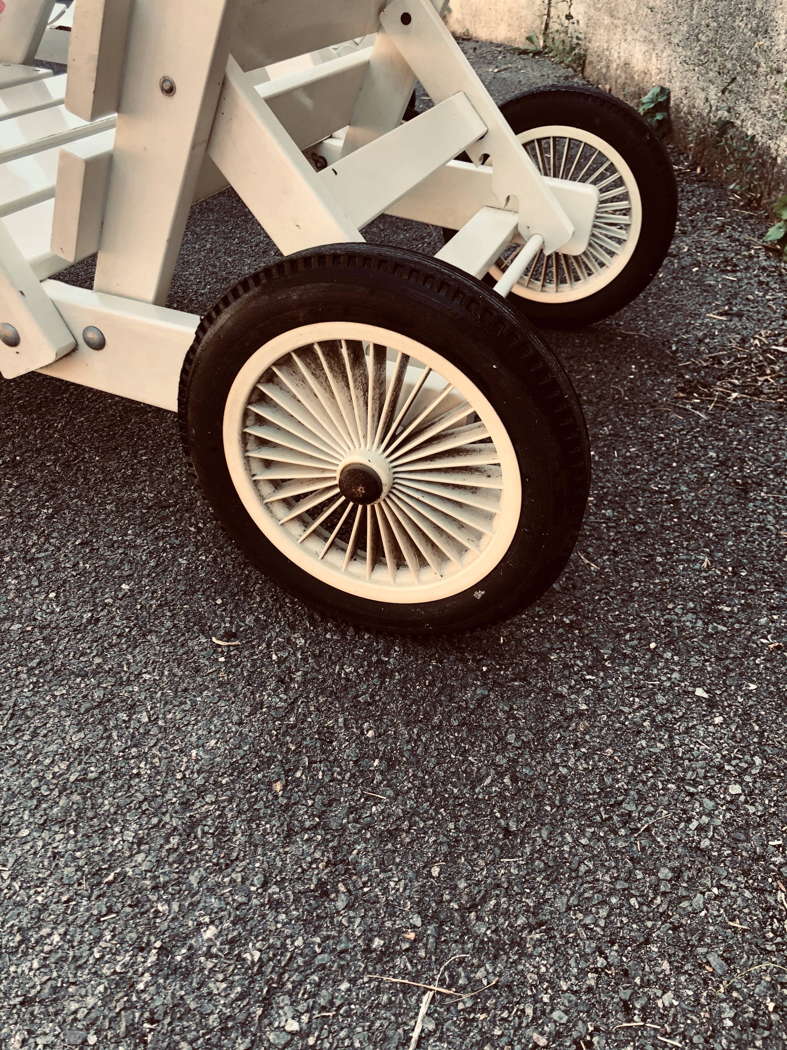 Pair of sun loungers 1960 R. Gleizes