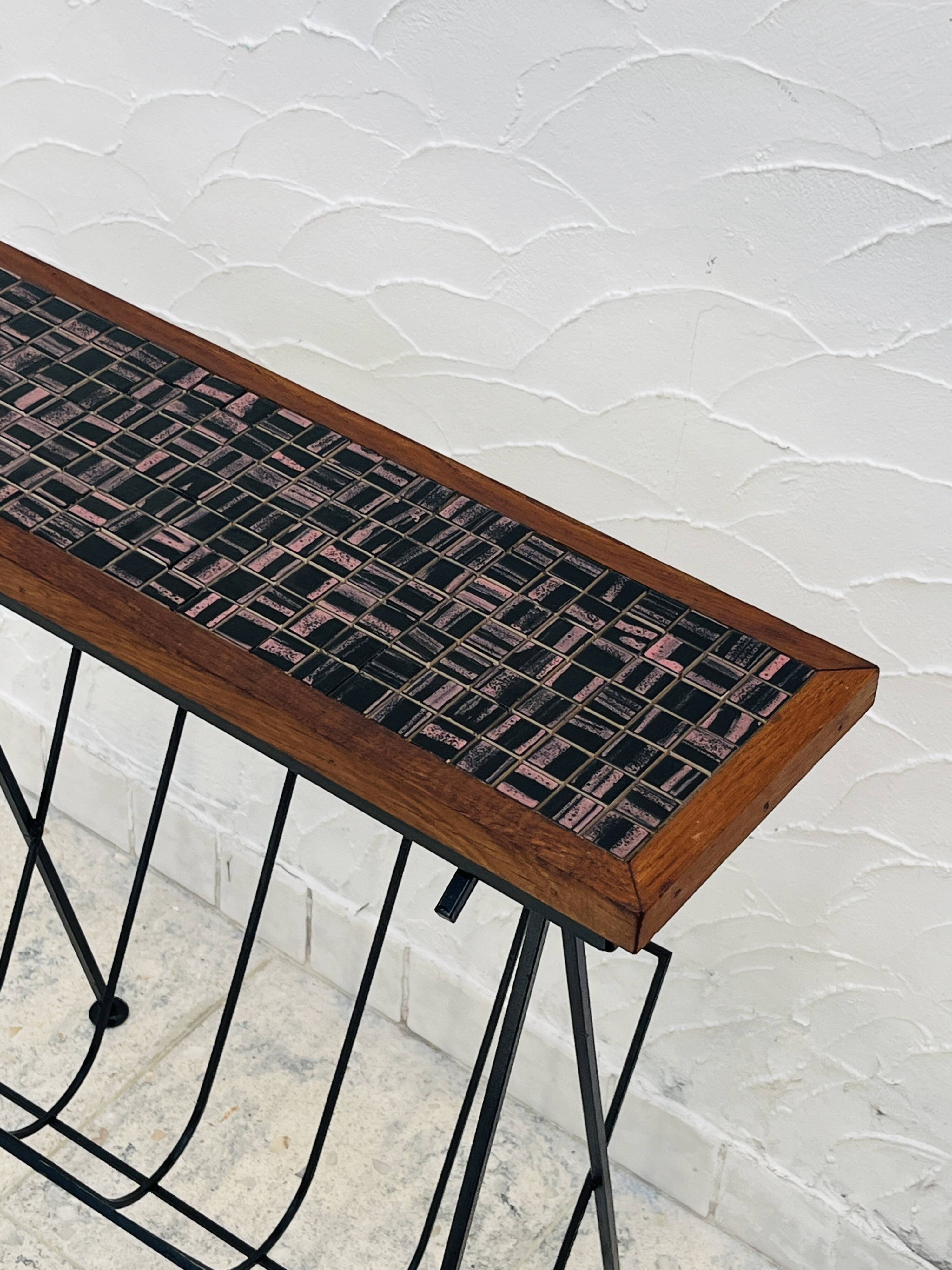 Vintage ceramic magazine table