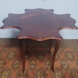 Louis XV clover table in walnut