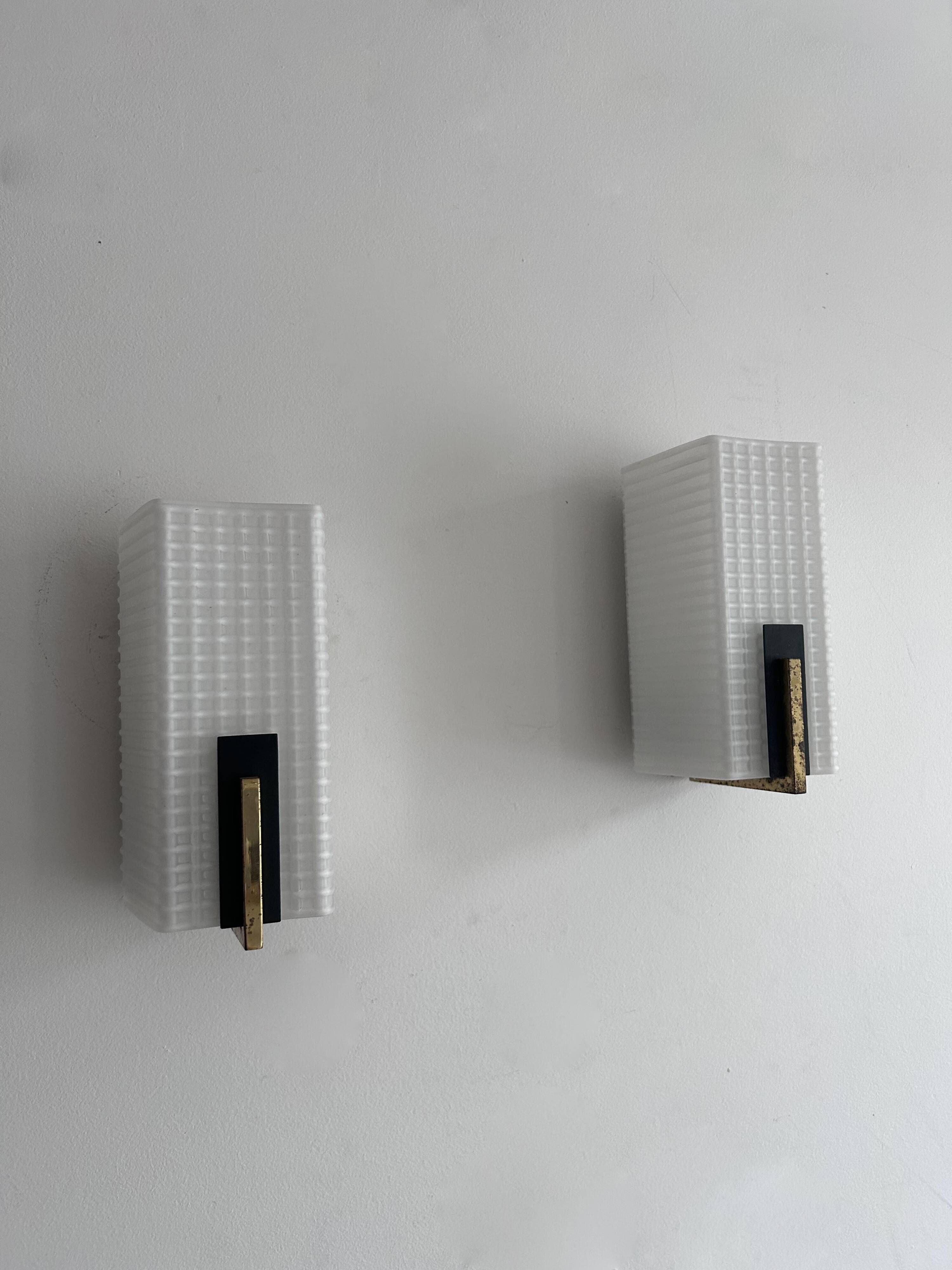 Pair of vintage wall lights, brass and opaline, France 1960