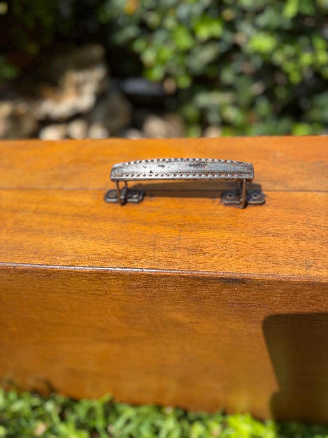Folding picnic table, vintage suitcase 1950.