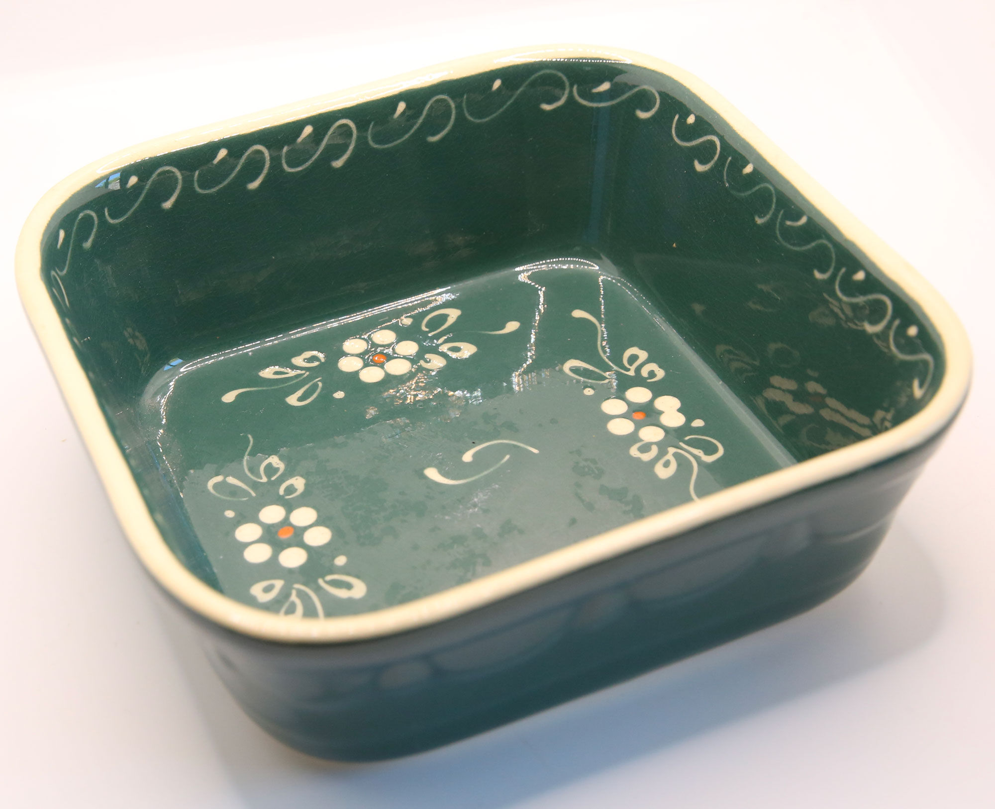 Artisanal square gratin dish of Alsace green with flowers