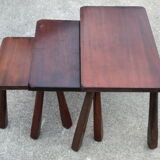 Nesting coffee tables