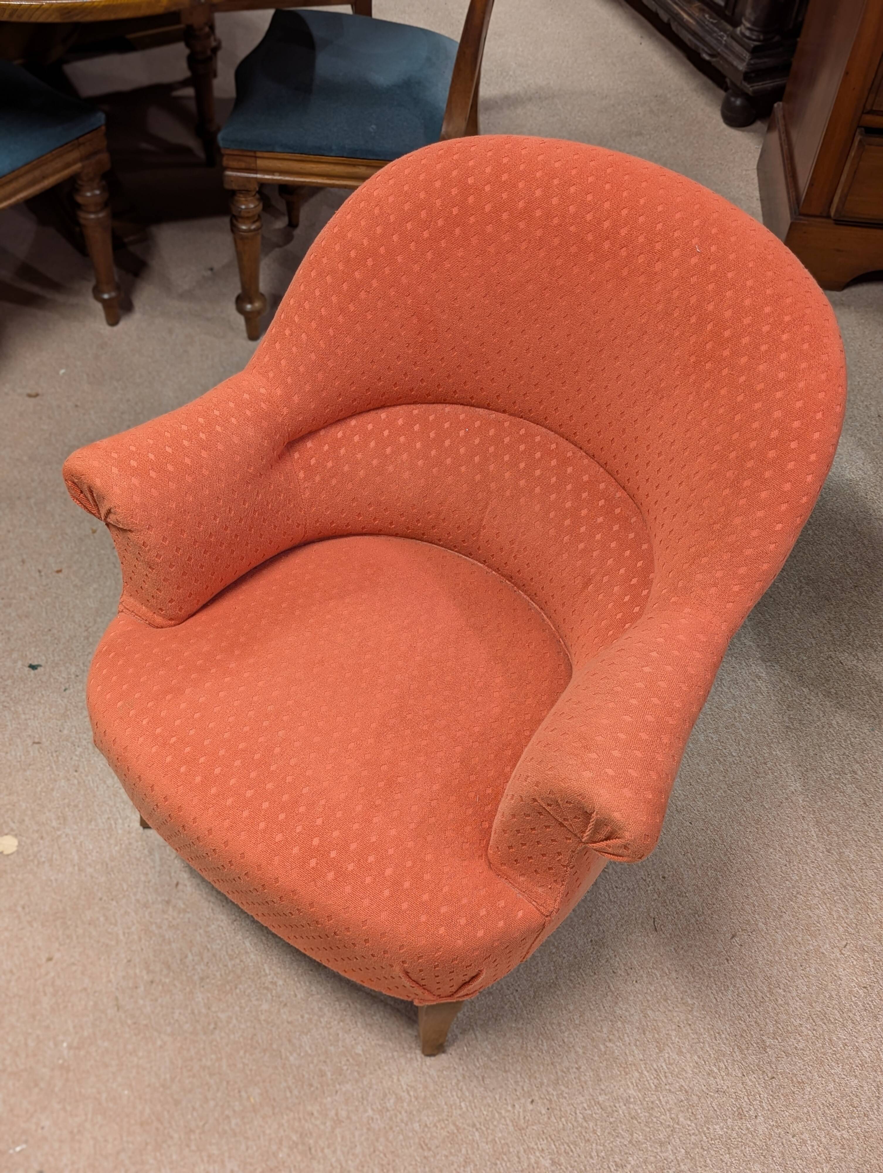 Toad chair