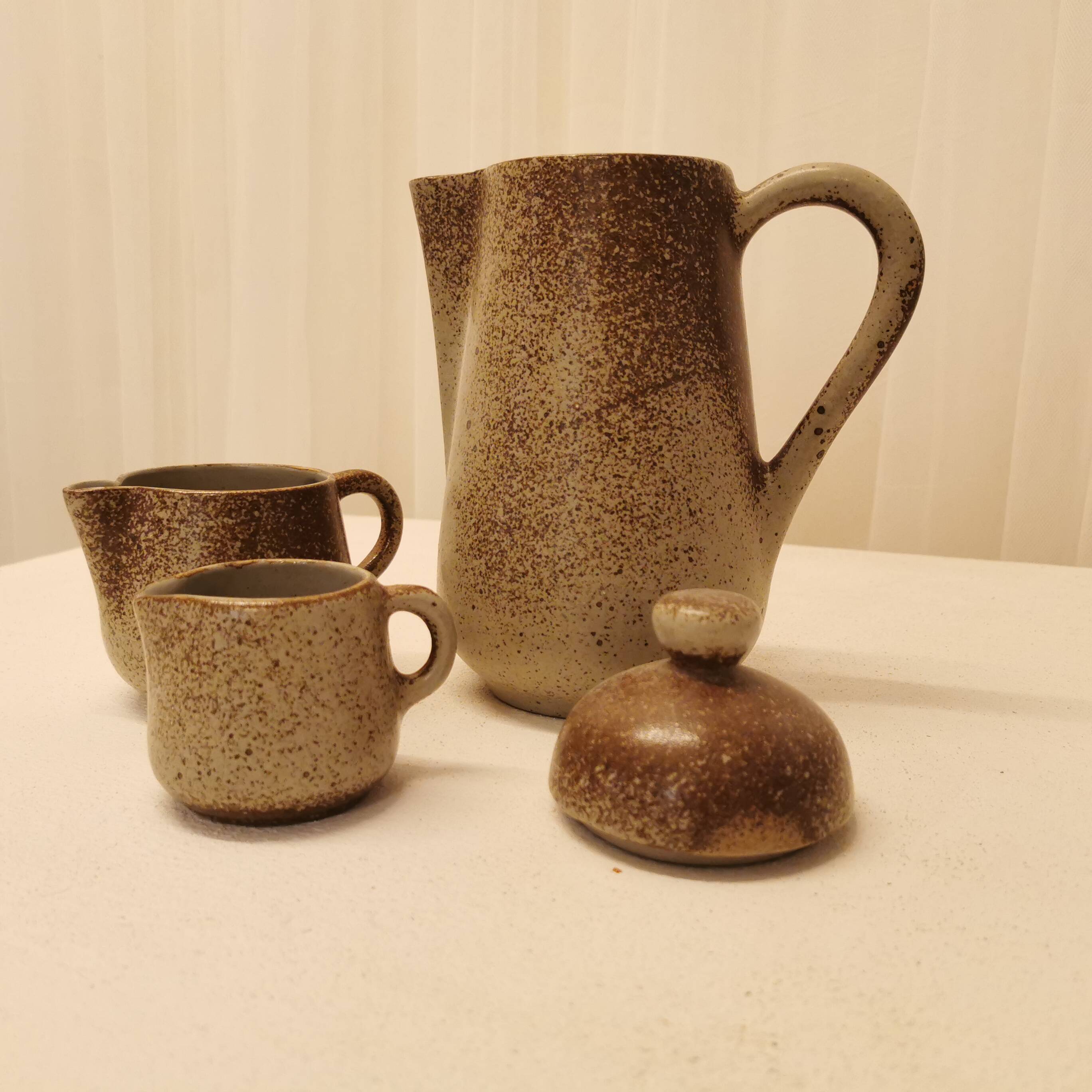 Coffee maker, milk jug and water jug set