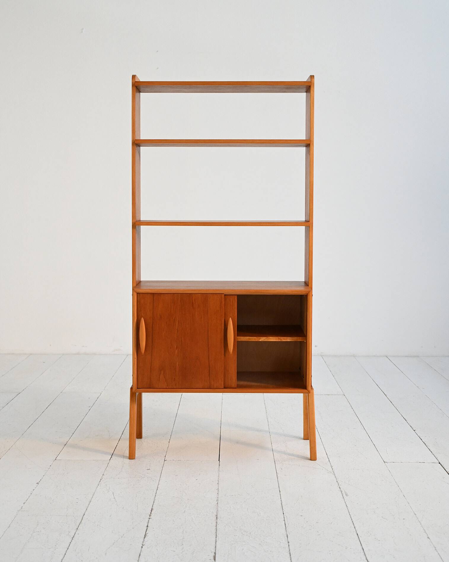 Scandinavian teak shelving unit with sliding doors, 1950s/60s