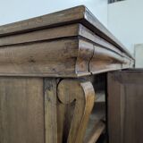 Walnut enfilade from the Restoration period.