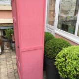 Parisian wardrobe bonnetière