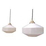 Opaline suspensions