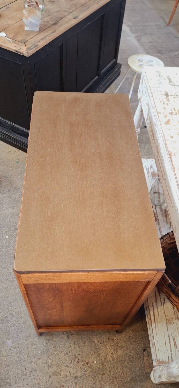 Antique chest of drawers